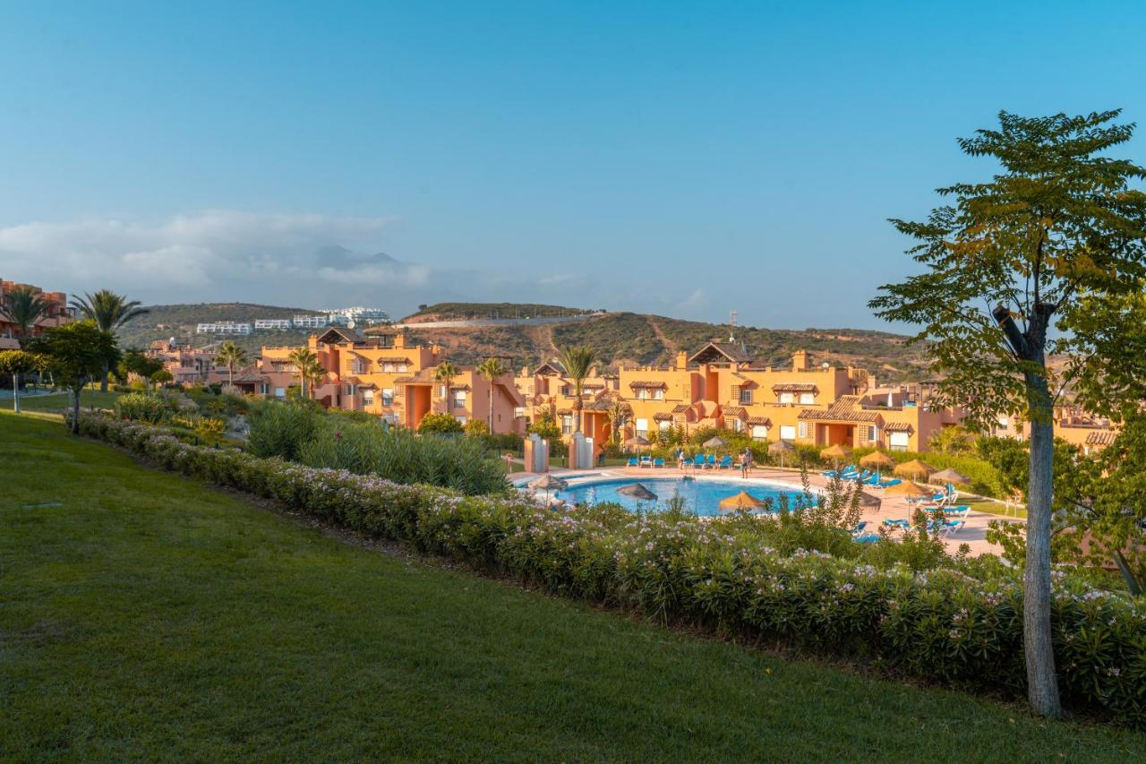 Beautiful 2-Bed Apartment In Casares Costa Bahia de Casares Екстериор снимка