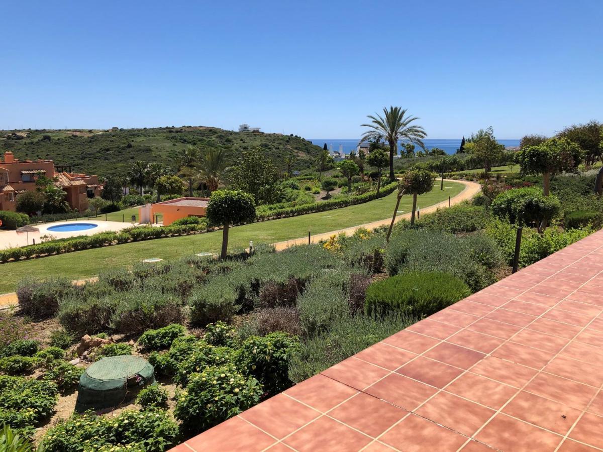 Beautiful 2-Bed Apartment In Casares Costa Bahia de Casares Екстериор снимка